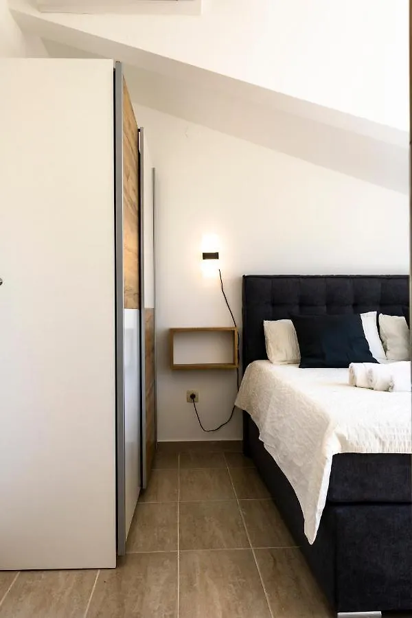 Apartment Beachfront Crikvenica